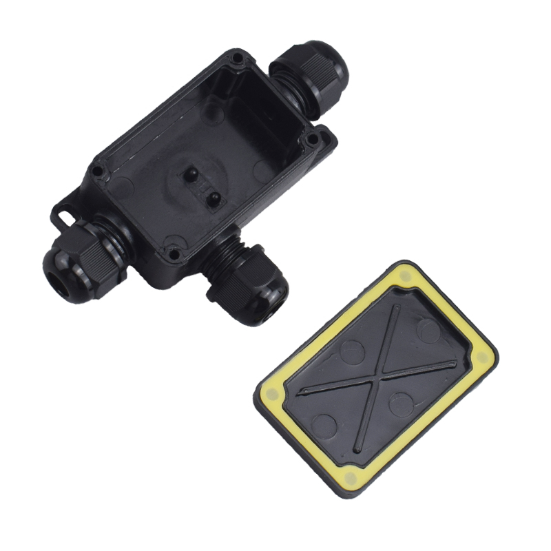 3 Way Outdoor Waterproof IP66  - đánh giá và giá Outdoor Power Junction